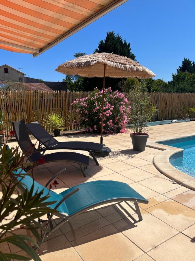 Les Voyages De Louison Lavardac Exterior foto
